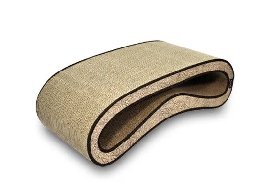 Lee Loo Cat Scratcher